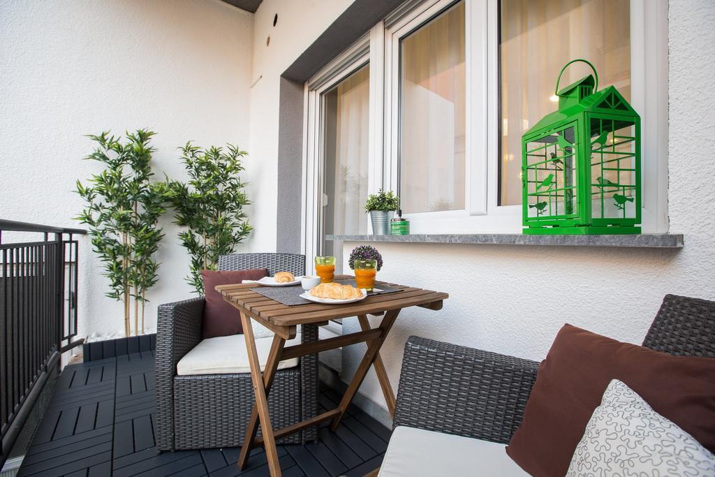 Friday Apartments ザグレブ エクステリア 写真